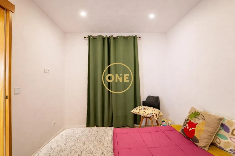 Moradia T2 para Venda em Rabo de Peixe Foto 5