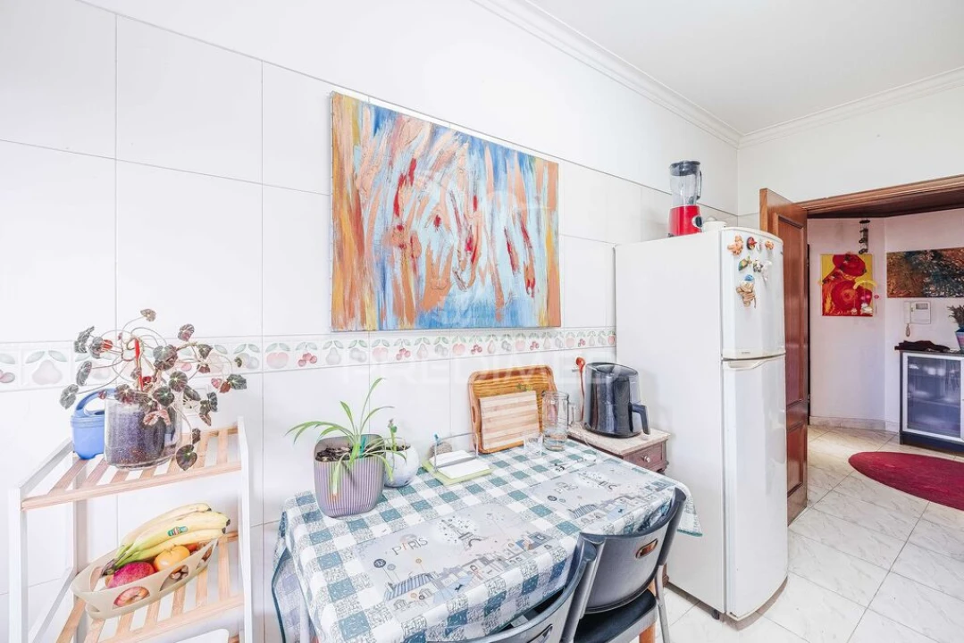 Apartamento T2 para Venda em Massamá e Monte Abraão Foto 18
