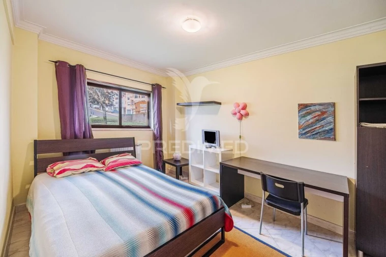 Apartamento T2 para Venda em Massamá e Monte Abraão Foto 9