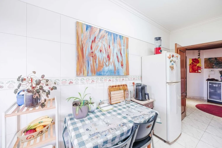Apartamento T2 para Venda em Massamá e Monte Abraão Foto 18