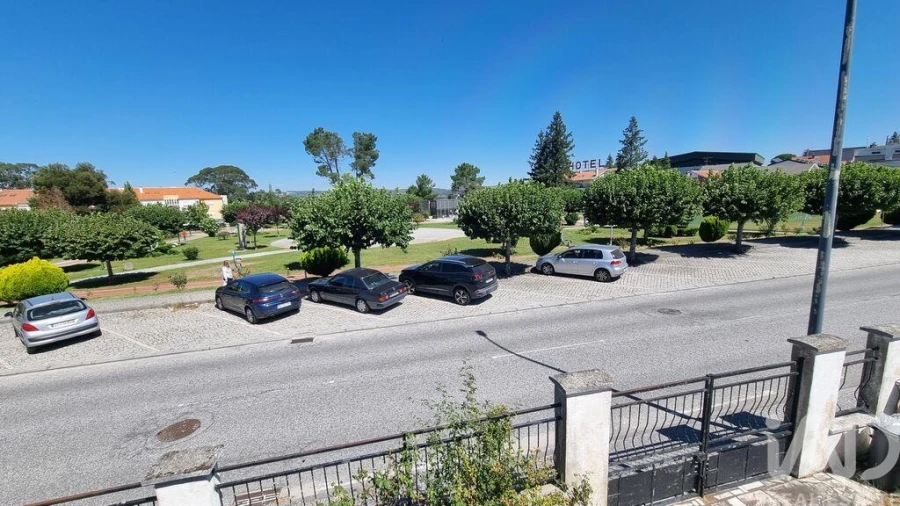 Moradia T5 para Venda em Rapa e Cadafaz Foto 21