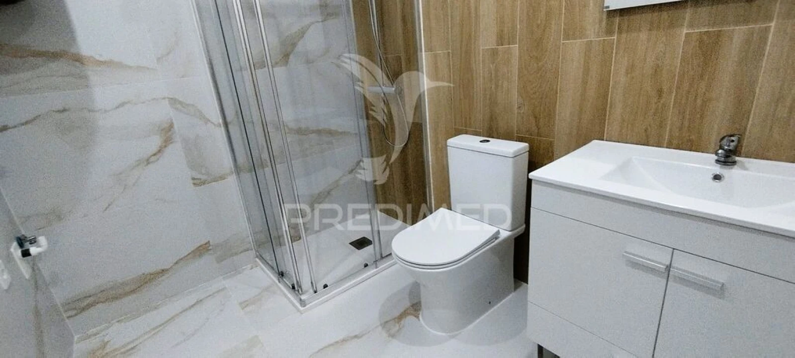 Apartamento T1 para Venda em Vila Franca de Xira Foto 11