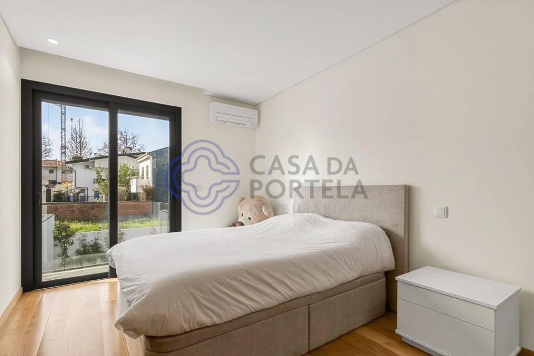 Moradia T3 para Venda em Cidade da Maia Foto 19