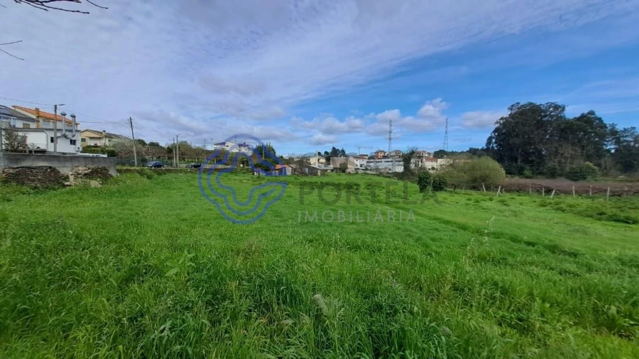 Terreno para Venda em Campo e Sobrado Foto 10