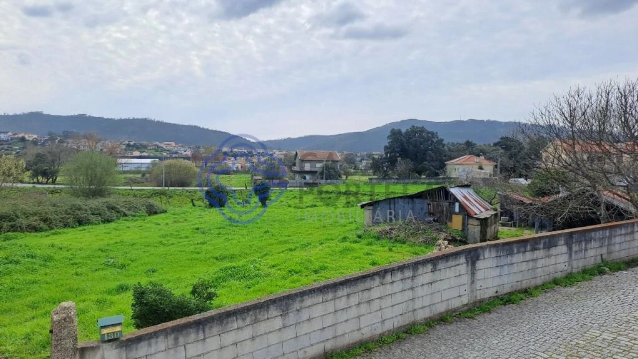 Terreno para Venda em Campo e Sobrado Foto 4