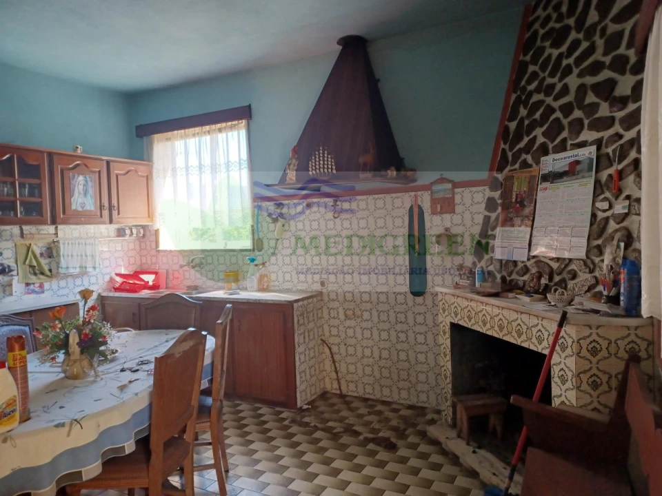 Moradia T2 para Venda em Silva Escura e Dornelas Foto 2