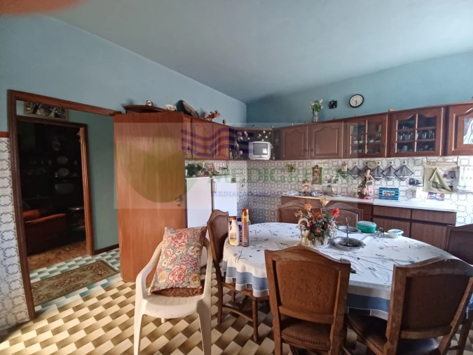 Moradia T2 para Venda em Silva Escura e Dornelas Foto 4