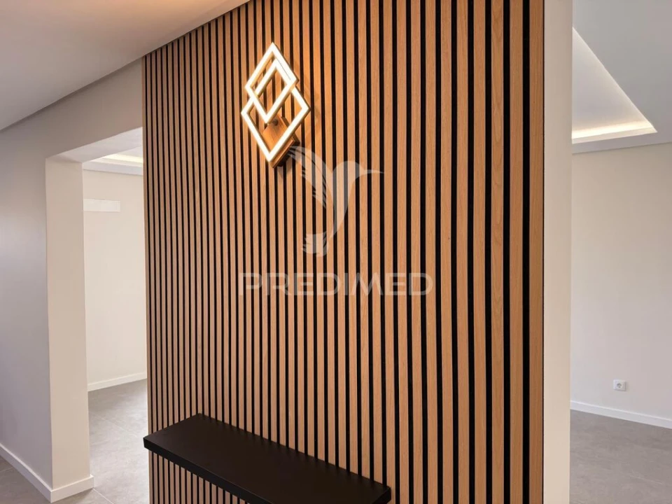 Apartamento T3 para Venda em Portimão Foto 3