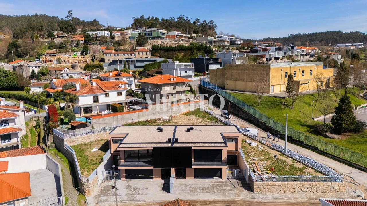 Moradia T3 para Venda em Abação e Gémeos Foto 37