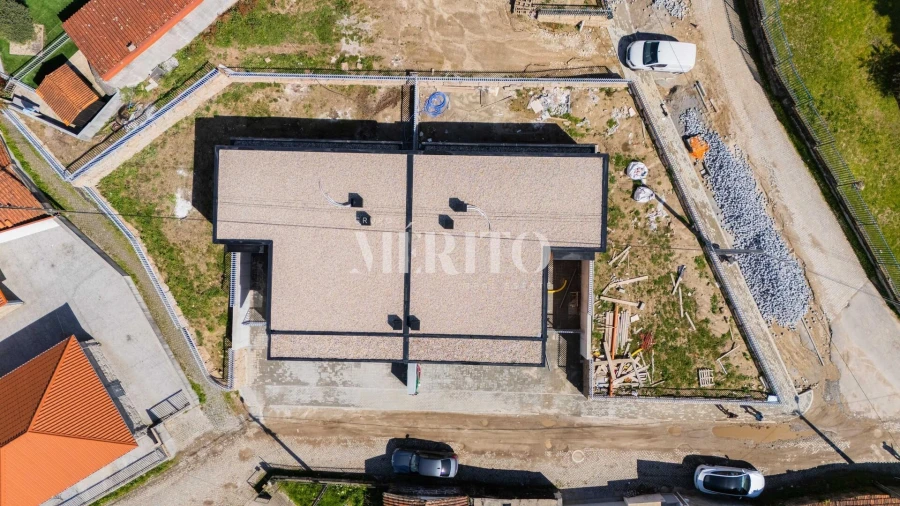 Moradia T3 para Venda em Abação e Gémeos Foto 39