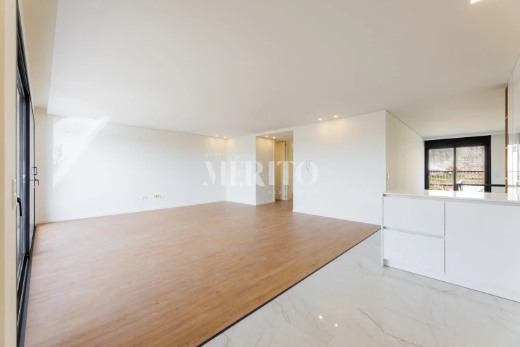 Moradia T3 para Venda em Abação e Gémeos Foto 18