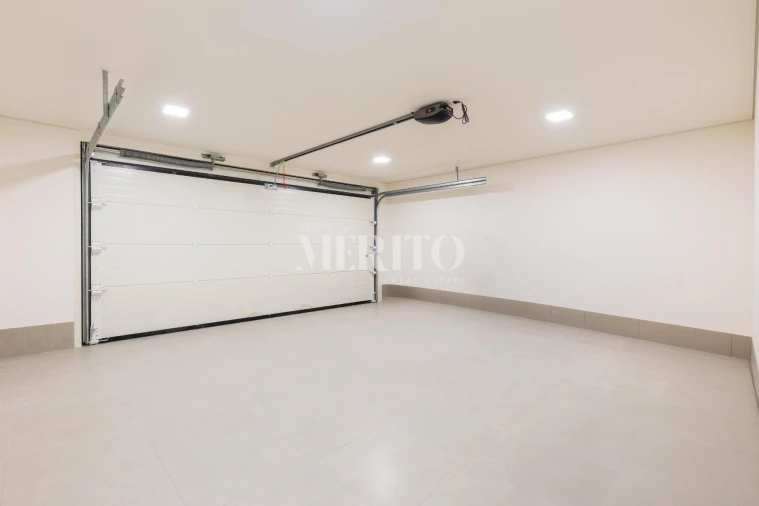 Moradia T3 para Venda em Abação e Gémeos Foto 11