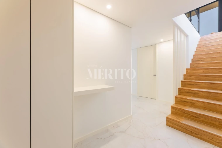 Moradia T3 para Venda em Abação e Gémeos Foto 3