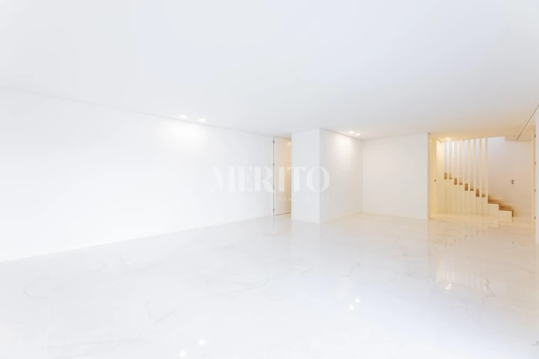 Moradia T3 para Venda em Abação e Gémeos Foto 7