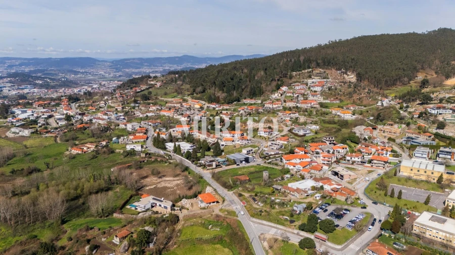 Moradia T3 para Venda em Abação e Gémeos Foto 36