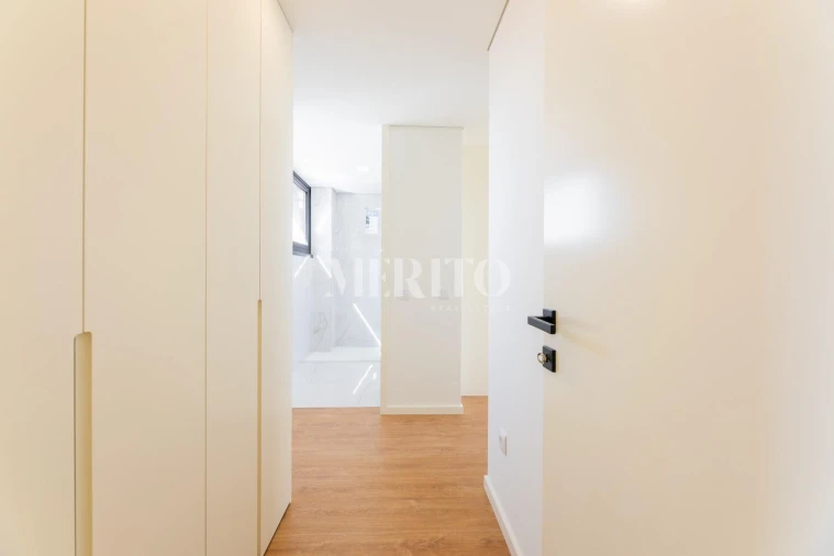 Moradia T3 para Venda em Abação e Gémeos Foto 30