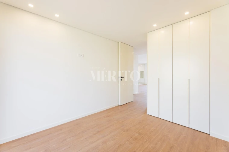 Moradia T3 para Venda em Abação e Gémeos Foto 29