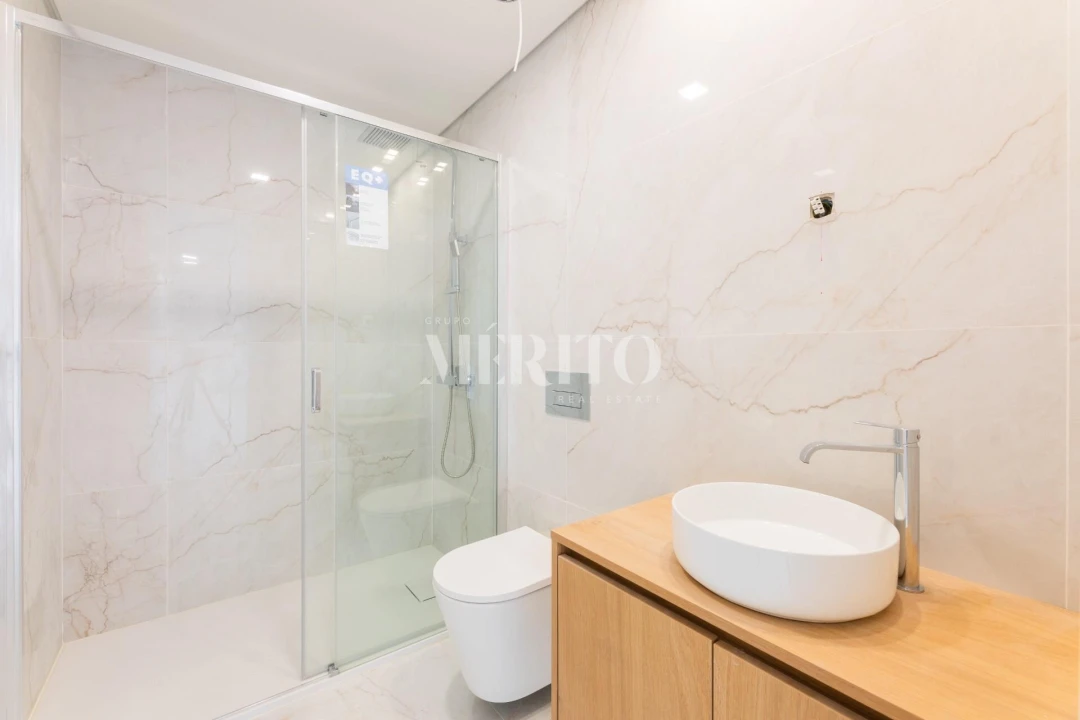 Moradia T3 para Venda em Abação e Gémeos Foto 9