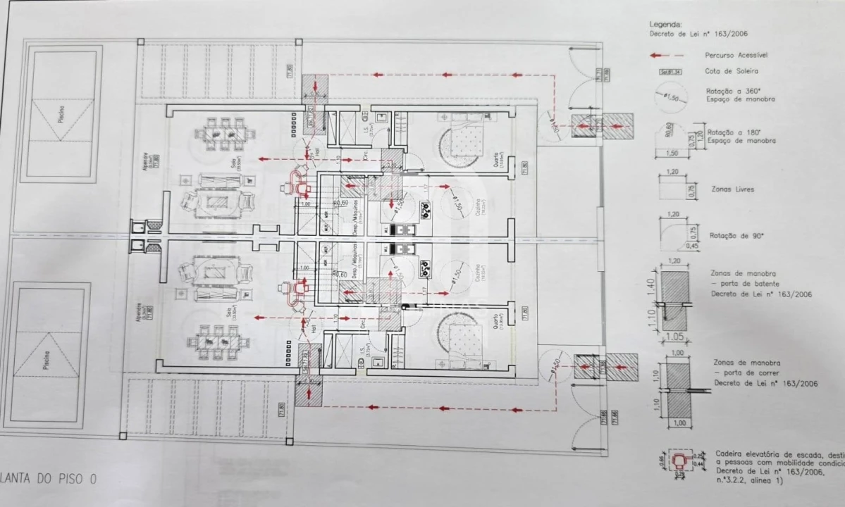 Moradia T4 para Venda em Fernao Ferro Foto 2