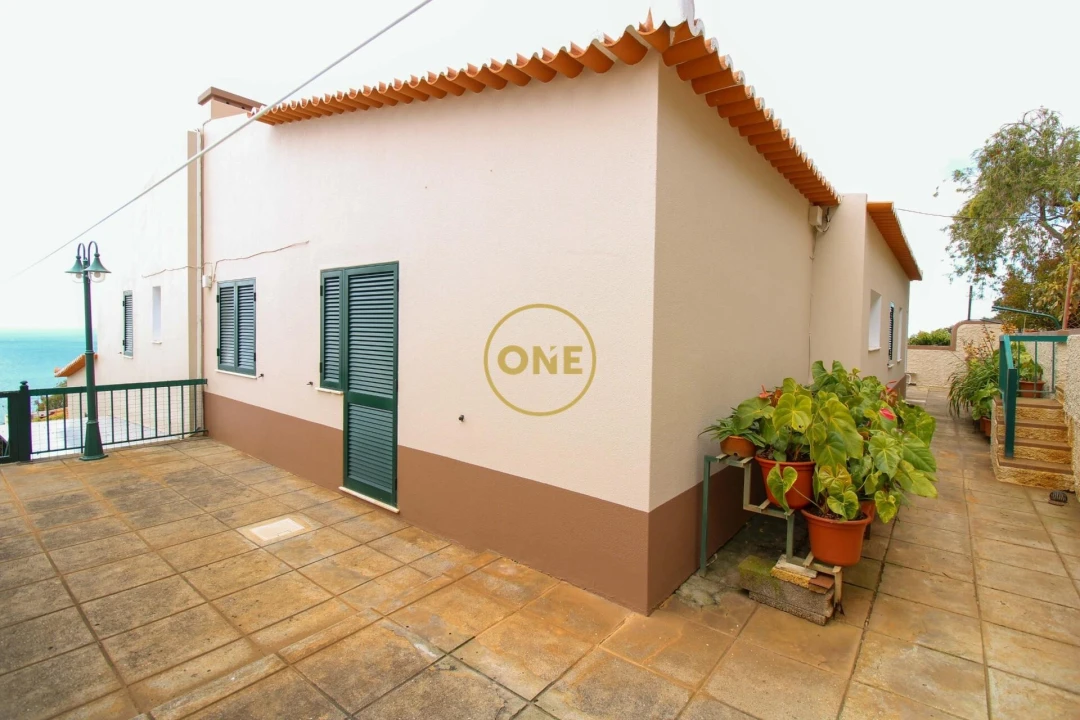 Moradia T4 para Venda em Caniço Foto 54