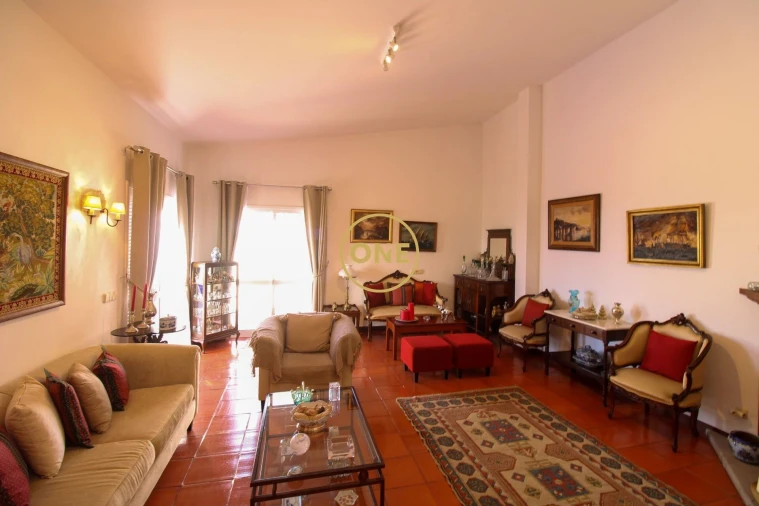 Moradia T4 para Venda em Caniço Foto 7