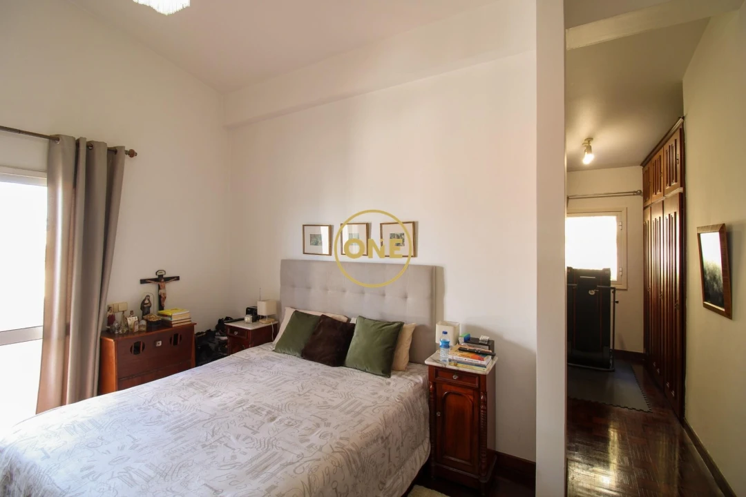 Moradia T4 para Venda em Caniço Foto 26