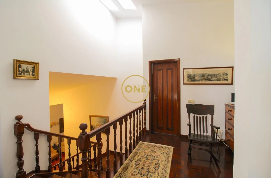 Moradia T4 para Venda em Caniço Foto 22