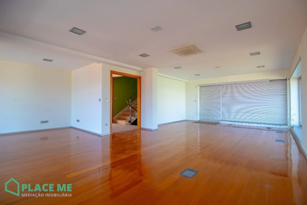 Moradia T3 para Venda em Vila Verde e Barbudo Foto 9