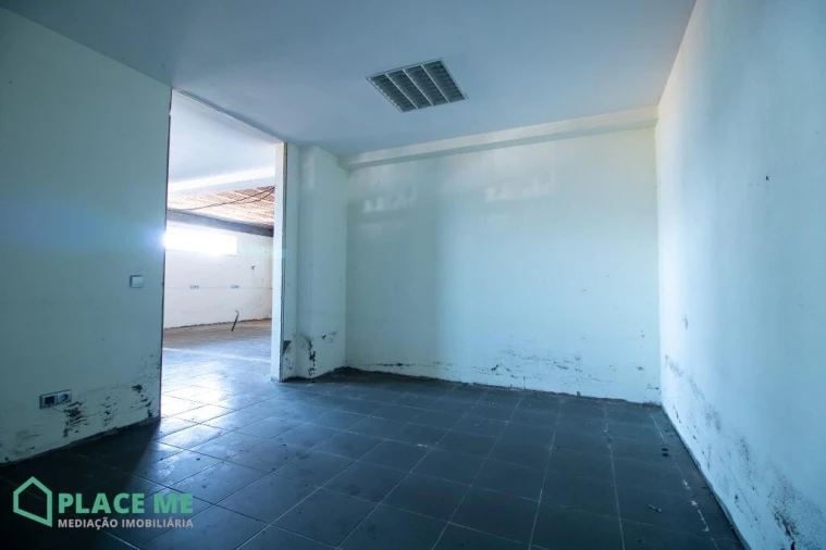 Moradia T3 para Venda em Vila Verde e Barbudo Foto 32