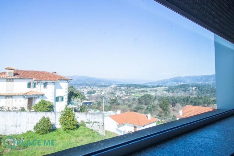 Moradia T3 para Venda em Vila Verde e Barbudo Foto 24