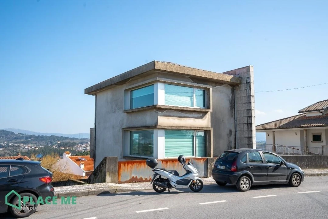 Moradia T3 para Venda em Vila Verde e Barbudo Foto 3