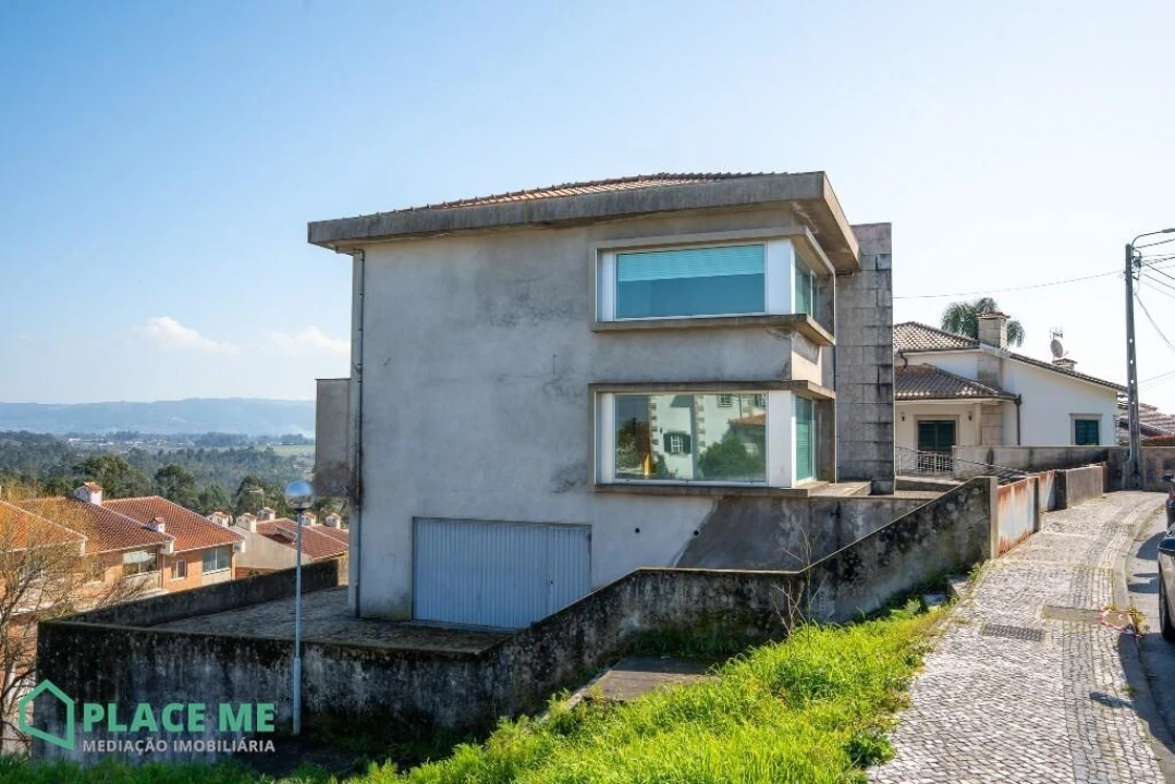 Moradia T3 para Venda em Vila Verde e Barbudo Foto 4