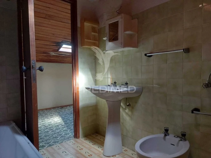 Moradia T2 para Venda em Mesquitela Foto 8