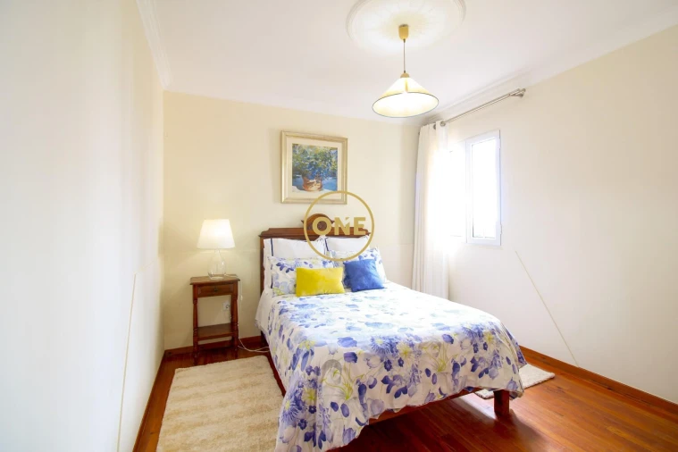 Moradia T5 para Venda em Canhas Foto 22