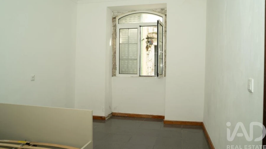 Prédio para Venda em Barreiro e Lavradio Foto 19