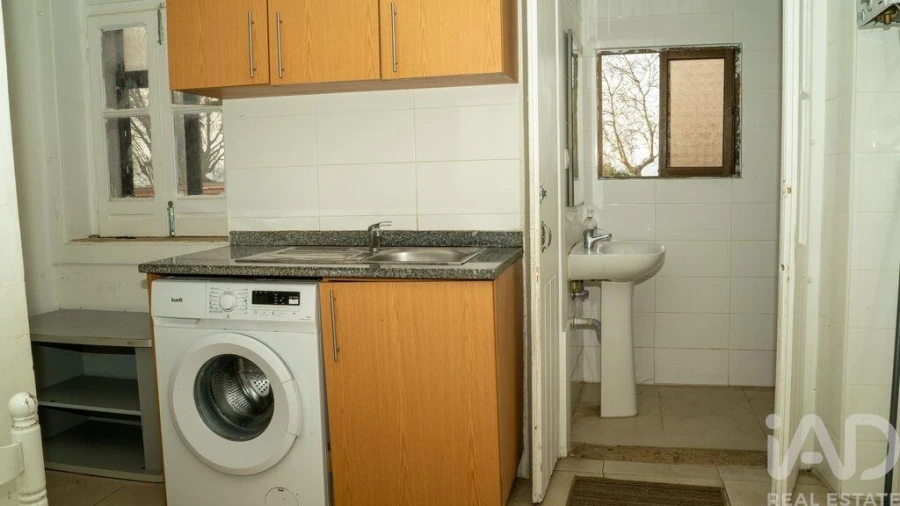 Prédio para Venda em Barreiro e Lavradio Foto 9