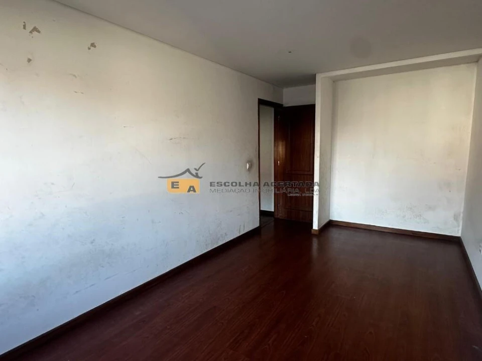 Apartamento T2 para Venda em Rio Tinto Foto 4