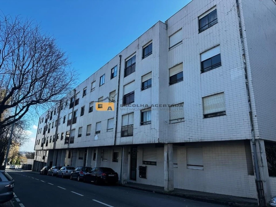 Apartamento T2 para Venda em Rio Tinto Foto 1