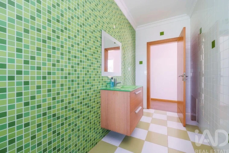 Moradia T3 para Venda em Santa Barbara de Nexe Foto 31