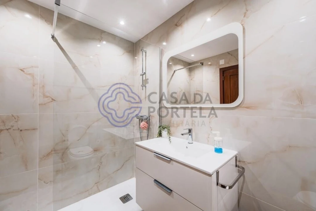 Apartamento T3 para Venda em Ermesinde Foto 28