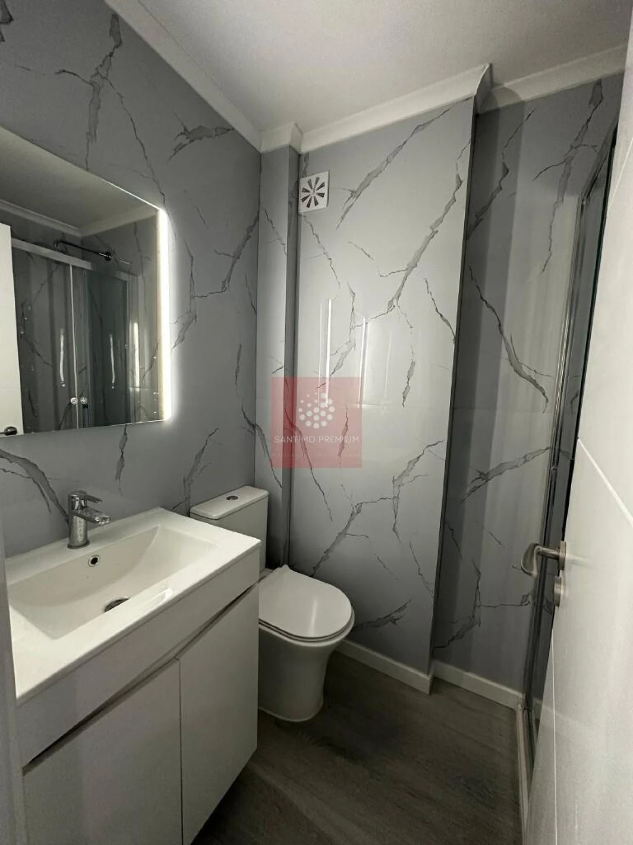Apartamento T2 para Venda em Benfica Foto 9