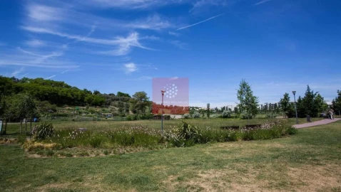 Apartamento T2 para Venda em Benfica