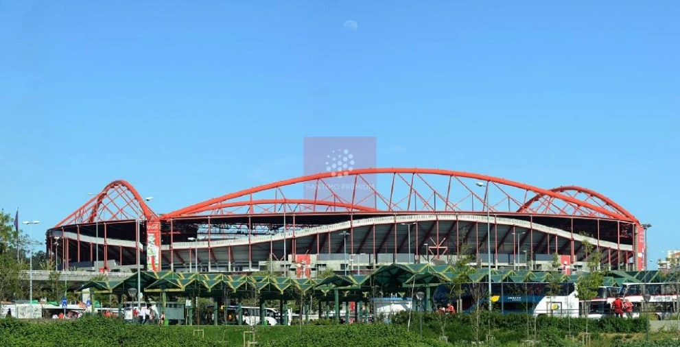 Apartamento T2 para Venda em Benfica Foto 23