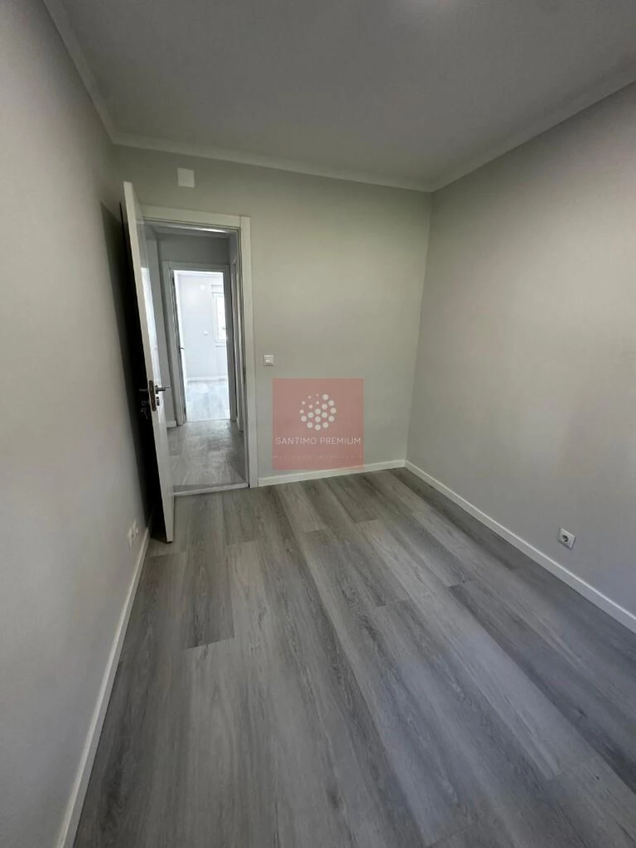 Apartamento T2 para Venda em Benfica Foto 11