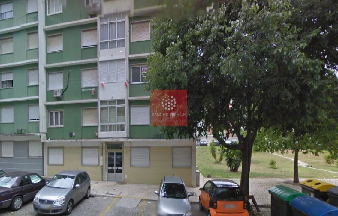 Apartamento T2 para Venda em Benfica Foto 24