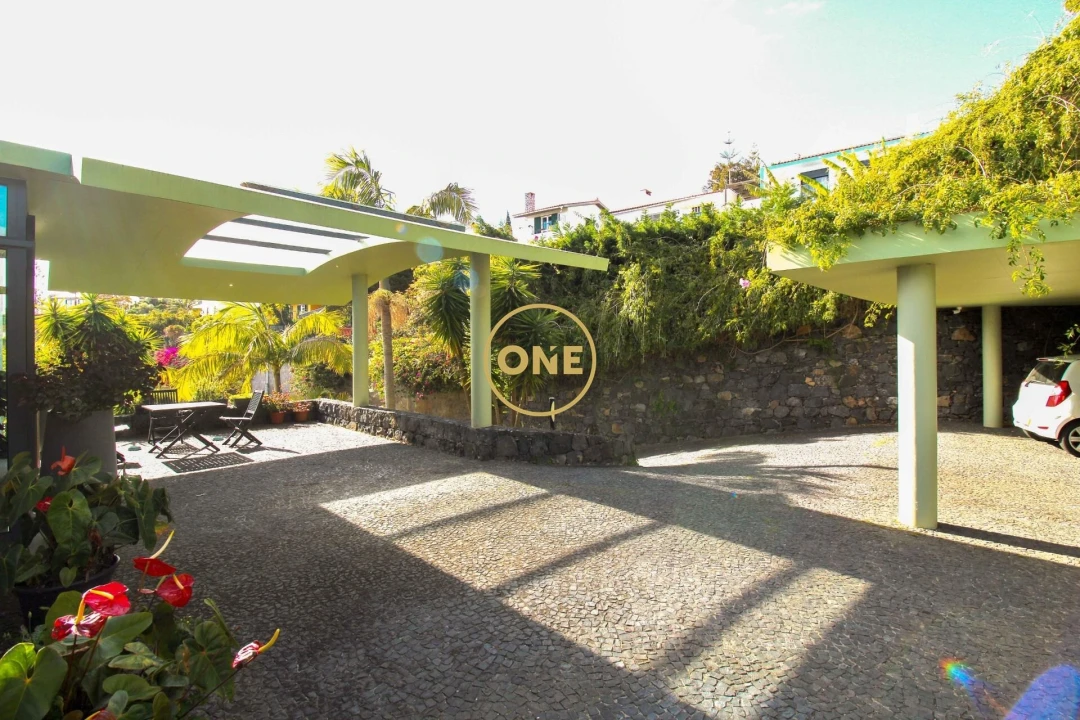 Moradia T3 para Venda em Caniço Foto 38