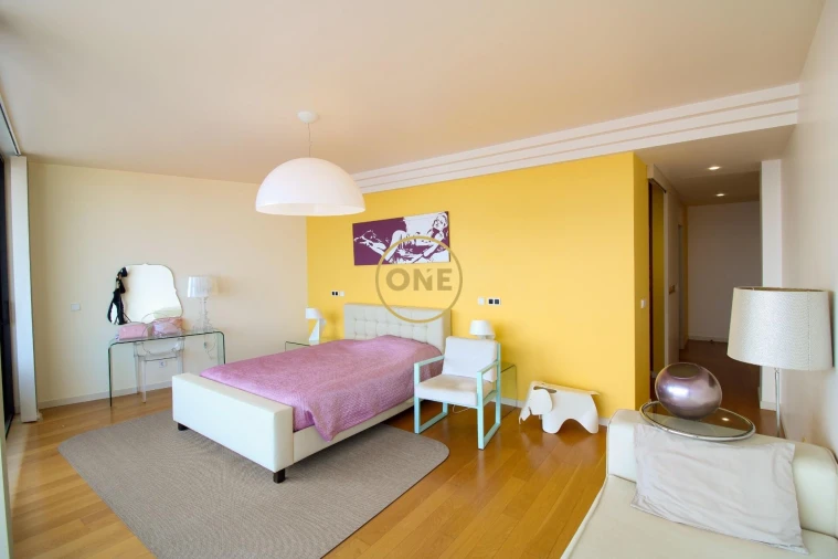 Moradia T3 para Venda em Caniço Foto 30