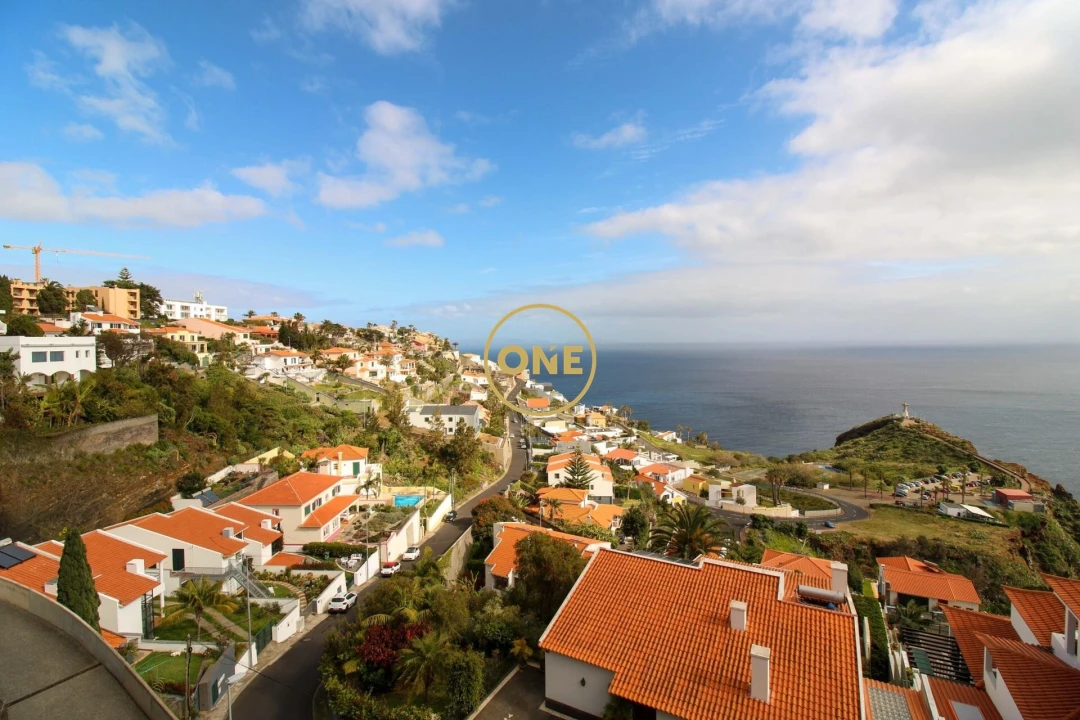 Moradia T3 para Venda em Caniço Foto 27