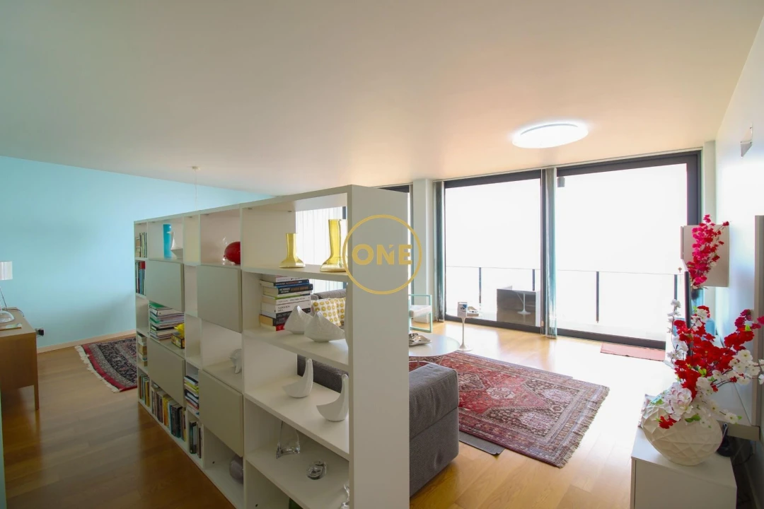 Moradia T3 para Venda em Caniço Foto 5