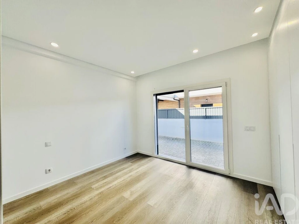 Moradia T3 para Venda em Setubal (São Sebastião) Foto 12